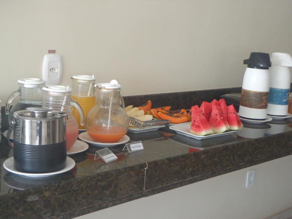 Magnus Plaza Hotel 마카파 외부 사진